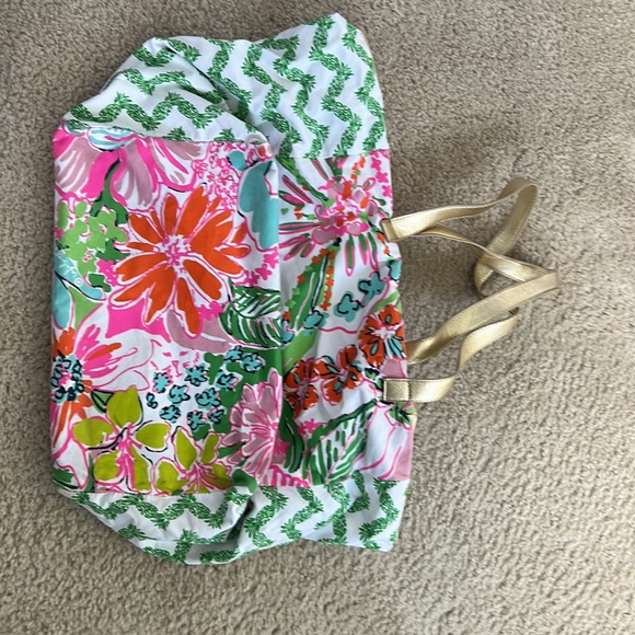 Lily Pulitzer Beach Bag - Picture 3 of 4